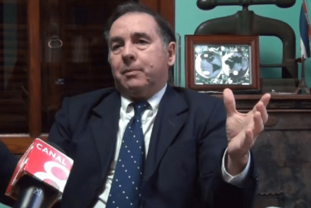 “Más alcaldías para un departamento descentralizado”: Las nuevas propuestas de Fernando Araújo de cara a las internas de Junio 