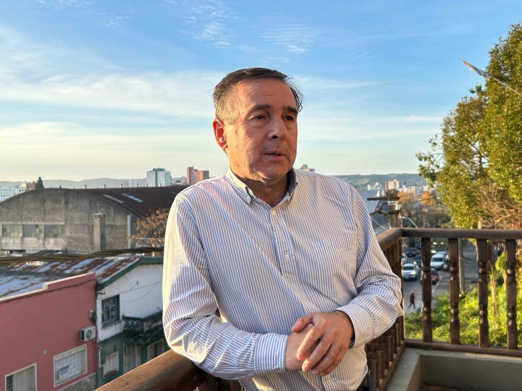 Fernando Araújo: “Es evidente que Rivera ha perdido una referencia a nivel nacional” 