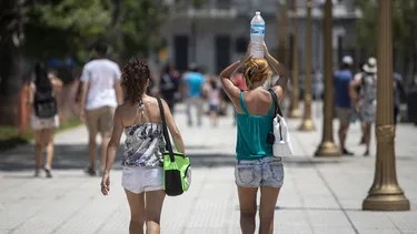 Las máximas podrían alcanzar los 32°C este viernes, según&nbsp;Inumet